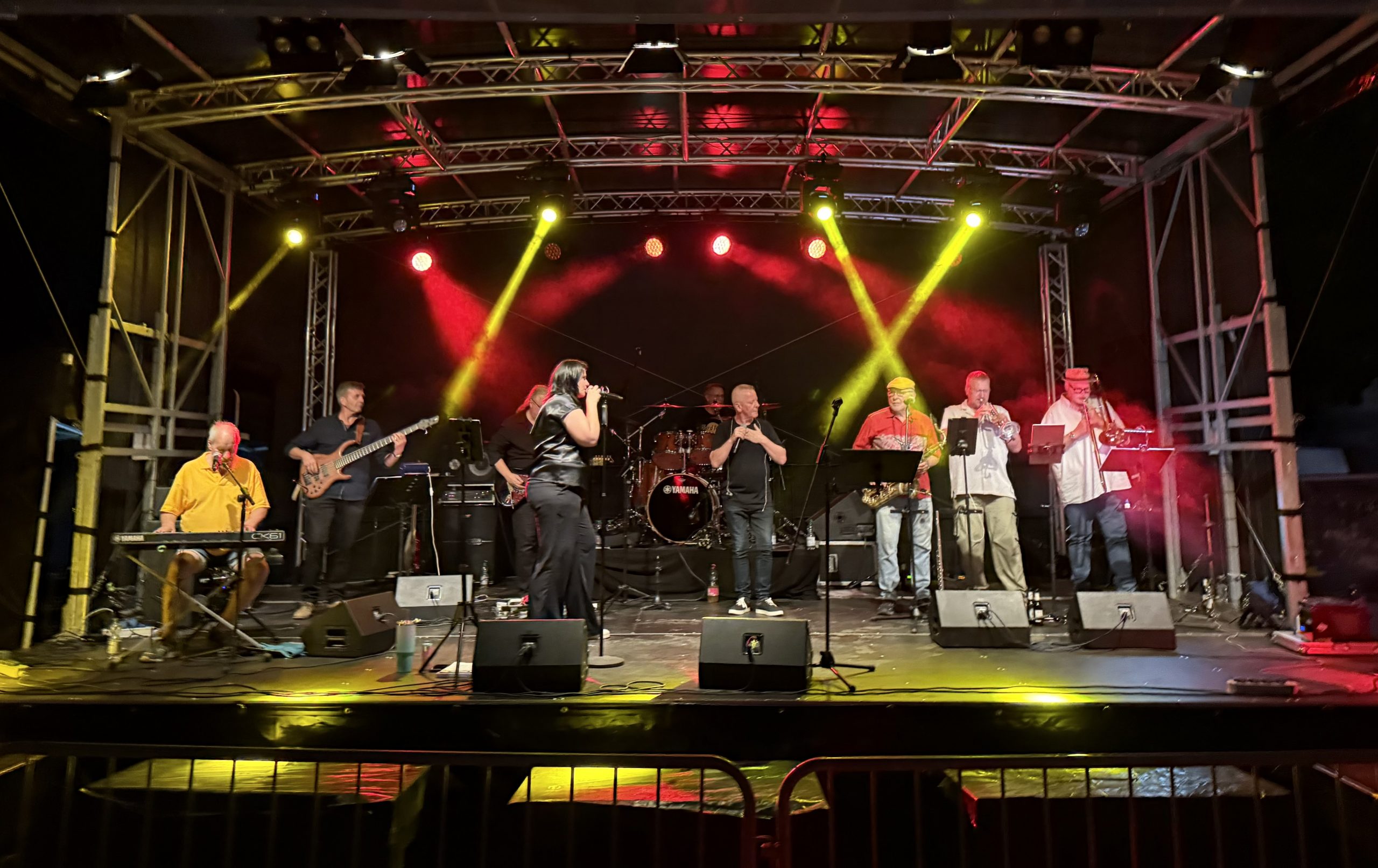 Benefizkonzert mit Soul & Gebläse im Warehouse 7 am 26. September